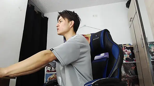 sr jaeger online show from November 18, 2025, 1:25 pm