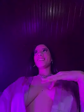 Snapshot of Praga_Pink chatting on March 18, 2025, 7:55 am Praga Pink online show from March 18, 2025, 7:55 am