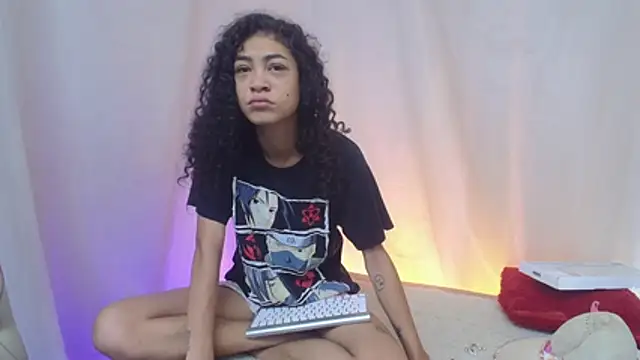 Snapshot of Aurora_ath chatting on June 30, 2026, 3:45 pm Aurora ath online show from June 30, 2026, 3:45 pm
