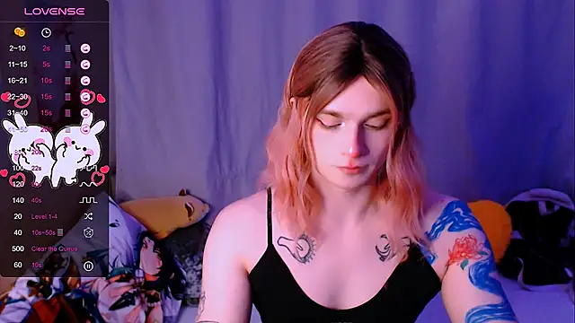 Alice Hells online show from November 28, 2025, 7:52 am