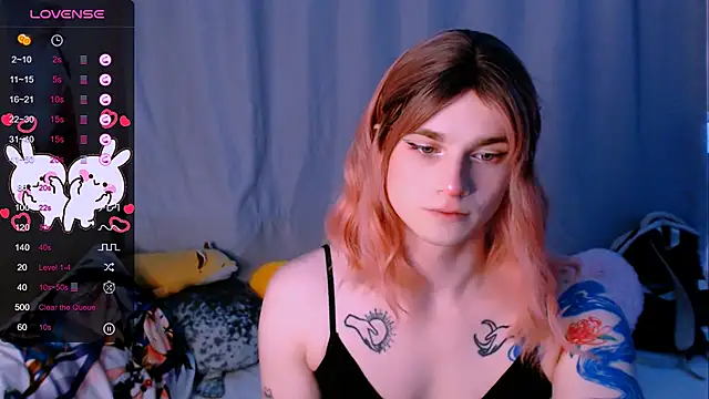 Alice Hells online show from September 25, 2025, 4:07 am