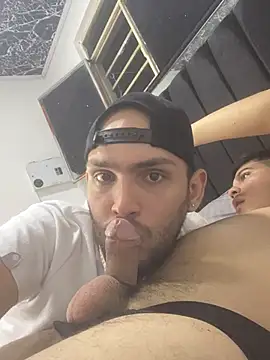 AresAndApolo online show from January 31, 2025, 2:04 am