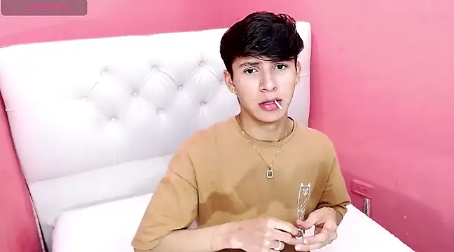 Snapshot of will_star_x chatting on January 17, 2025, 7:49 pm will star x online show from January 17, 2025, 7:49 pm