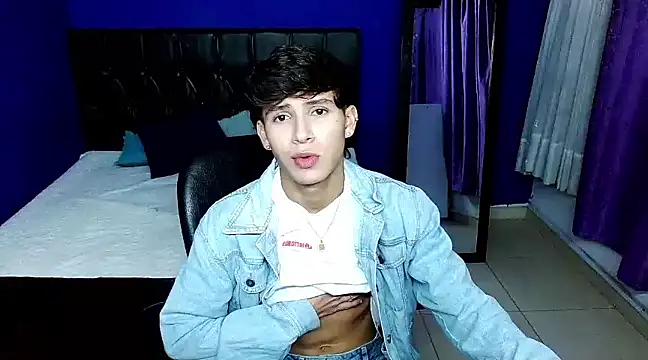 Snapshot of will_star_x chatting on January 29, 2025, 2:51 am will star x online show from January 29, 2025, 2:51 am