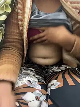 devi 01 online show from December 31, 2024, 4:25 pm