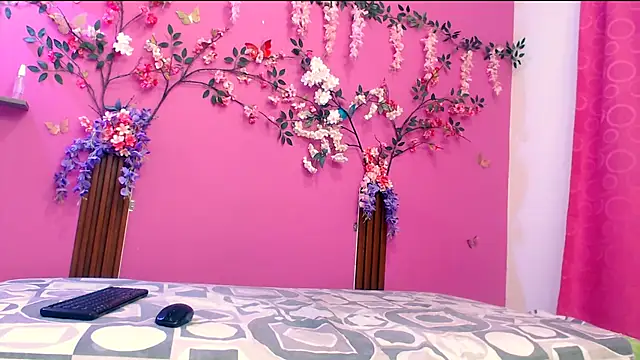 Snapshot of analdeepalejandra18 chatting on October 22, 2025, 6:51 pm analdeepalejandra18 online show from October 22, 2025, 6:51 pm