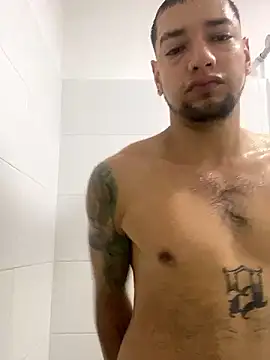 Snapshot of MrSoulMommy chatting on December 1, 2024, 6:13 pm MrSoulMommy online show from December 1, 2024, 6:13 pm