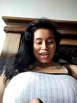 Snapshot of Alexandra_65 chatting on October 28, 2025, 3:55 pm Alexandra 65 online show from October 28, 2025, 3:55 pm