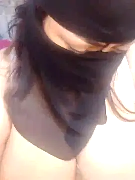 Snapshot of so5naa-nar chatting on December 4, 2025, 2:43 am so5naa-nar online show from December 4, 2025, 2:43 am