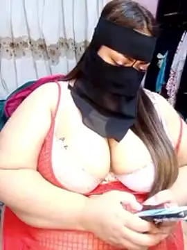 Snapshot of so5naa-nar chatting on November 4, 2025, 1:42 am so5naa-nar online show from November 4, 2025, 1:42 am