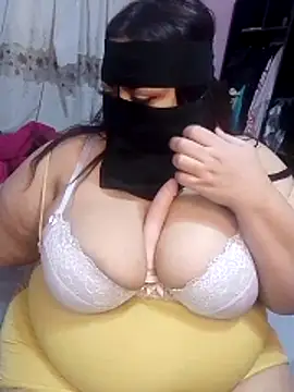 Snapshot of so5naa-nar chatting on December 3, 2025, 10:36 am so5naa-nar online show from December 3, 2025, 10:36 am