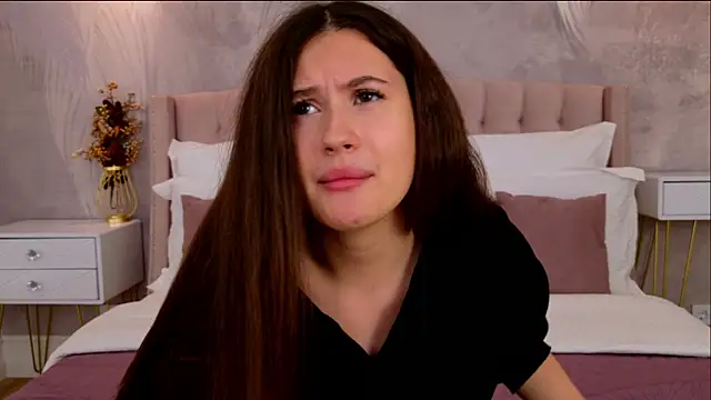 Snapshot of milaleoneli chatting on November 5, 2025, 3:15 pm milaleoneli online show from November 5, 2025, 3:15 pm