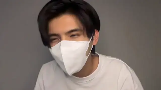 Snapshot of Lio_kun chatting on November 17, 2025, 3:05 pm Lio kun online show from November 17, 2025, 3:05 pm