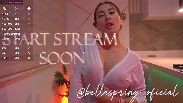 Snapshot of b3llaspringg chatting on April 8, 2026, 10:33 pm b3llaspringg online show from April 8, 2026, 10:33 pm
