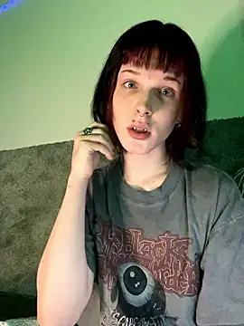 Snapshot of Kasaiq chatting on December 2, 2024, 3:42 pm Kasaiq online show from December 2, 2024, 3:42 pm