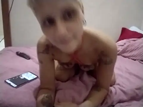 Snapshot of Luci_foxx chatting on February 3, 2026, 6:40 am Luci foxx online show from February 3, 2026, 6:40 am