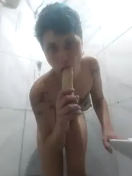 Snapshot of Luci_foxx chatting on September 28, 2025, 7:32 pm Luci foxx online show from September 28, 2025, 7:32 pm