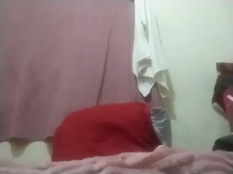 Snapshot of Luci_foxx chatting on November 12, 2025, 12:15 am Luci foxx online show from November 12, 2025, 12:15 am