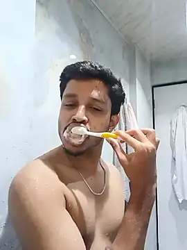Snapshot of skinnyyyyyyyyy chatting on July 30, 2026, 3:38 am skinnyyyyyyyyy online show from July 30, 2026, 3:38 am