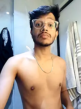 skinnyyyyyyyyy online show from September 29, 2025, 4:41 am