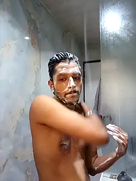 skinnyyyyyyyyy online show from March 1, 2026, 6:02 am