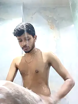 skinnyyyyyyyyy online show from April 8, 2026, 4:36 am