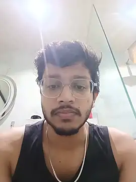 Snapshot of skinnyyyyyyyyy chatting on July 16, 2026, 3:47 am skinnyyyyyyyyy online show from July 16, 2026, 3:47 am