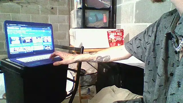 daddywithakink420 online show from September 10, 2025, 3:22 pm