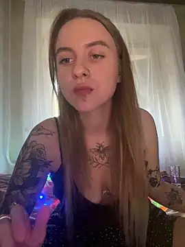 Snapshot of alexa_glory chatting on November 22, 2025, 11:09 am alexa glory online show from November 22, 2025, 11:09 am