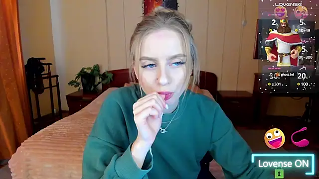 Snapshot of alexa_glory chatting on March 16, 2025, 12:11 pm alexa glory online show from March 16, 2025, 12:11 pm