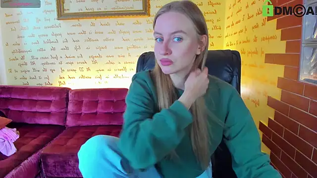 Snapshot of alexa_glory chatting on November 5, 2025, 8:39 am alexa glory online show from November 5, 2025, 8:39 am