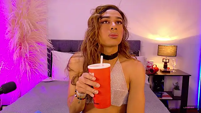 Rouse Hilton online show from November 17, 2025, 10:58 pm