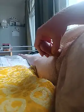 awesome-dirty-dick online show from July 6, 2026, 6:53 am