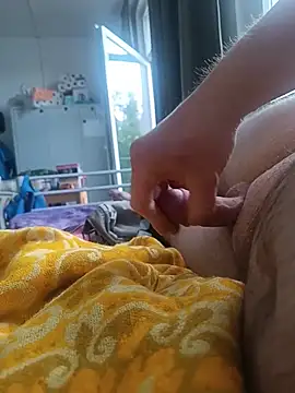 awesome-dirty-dick online show from July 19, 2026, 9:28 am