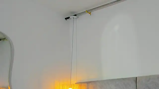 Snapshot of naomiii__ chatting on October 28, 2025, 11:53 am naomiii online show from October 28, 2025, 11:53 am