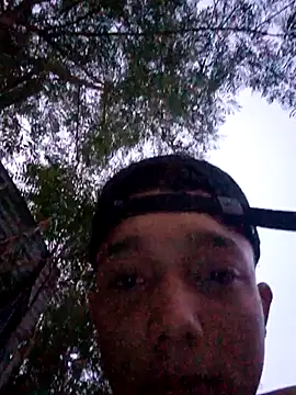 Snapshot of tayson_ chatting on October 28, 2025, 10:25 am tayson online show from October 28, 2025, 10:25 am