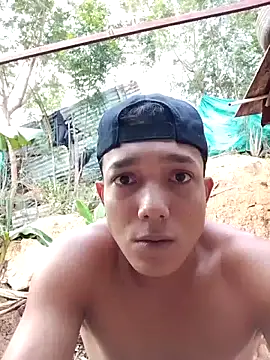 Snapshot of tayson_ chatting on September 9, 2025, 11:30 am tayson online show from September 9, 2025, 11:30 am