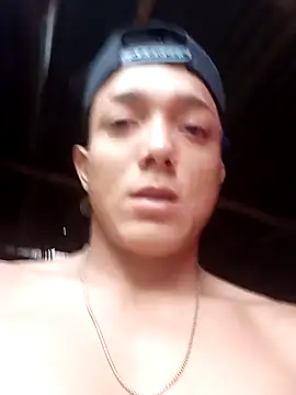 Snapshot of tayson_ chatting on November 18, 2025, 12:41 pm tayson online show from November 18, 2025, 12:41 pm