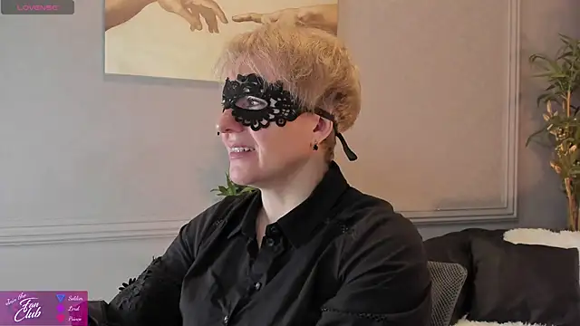 Nika Smit online show from February 8, 2025, 5:18 am