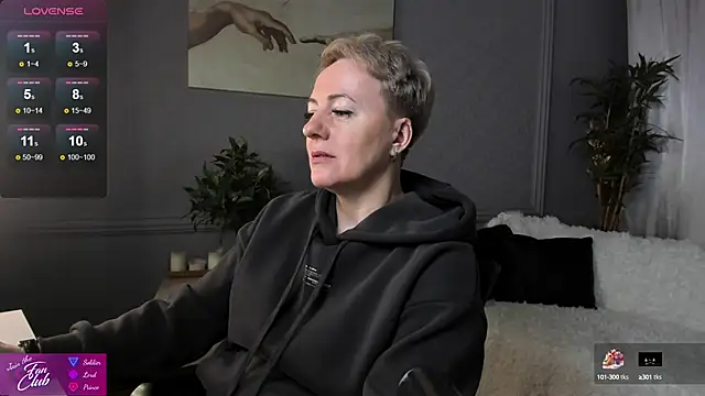 Nika Smit online show from March 3, 2025, 5:05 am