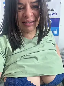 Snapshot of NATHALIA-28_ chatting on April 7, 2026, 12:29 pm NATHALIA-28 online show from April 7, 2026, 12:29 pm