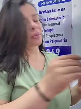 Snapshot of NATHALIA-28_ chatting on March 25, 2026, 1:32 pm NATHALIA-28 online show from March 25, 2026, 1:32 pm