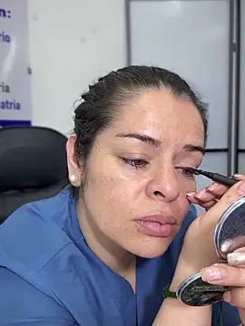 Snapshot of NATHALIA-28_ chatting on March 11, 2026, 12:21 pm NATHALIA-28 online show from March 11, 2026, 12:21 pm