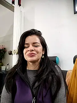 Snapshot of NATHALIA-28_ chatting on March 15, 2025, 8:10 pm NATHALIA-28 online show from March 15, 2025, 8:10 pm