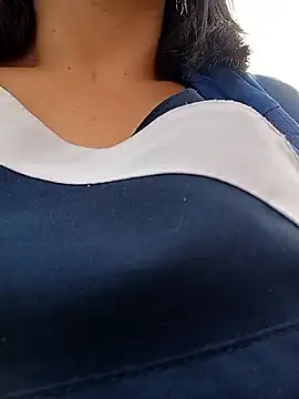 Snapshot of NATHALIA-28_ chatting on September 17, 2025, 12:40 pm NATHALIA-28 online show from September 17, 2025, 12:40 pm