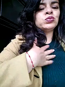 Snapshot of NATHALIA-28_ chatting on March 20, 2025, 3:58 pm NATHALIA-28 online show from March 20, 2025, 3:58 pm