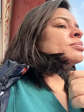 Snapshot of NATHALIA-28_ chatting on November 4, 2025, 12:09 pm NATHALIA-28 online show from November 4, 2025, 12:09 pm