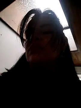 Snapshot of NATHALIA-28_ chatting on March 17, 2025, 1:29 pm NATHALIA-28 online show from March 17, 2025, 1:29 pm