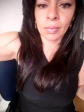 Snapshot of NATHALIA-28_ chatting on March 18, 2025, 1:12 pm NATHALIA-28 online show from March 18, 2025, 1:12 pm