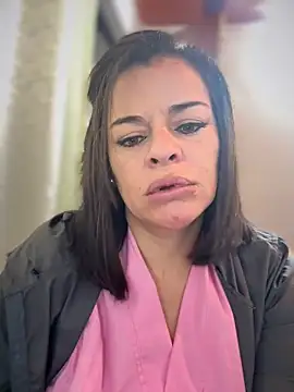 Snapshot of NATHALIA-28_ chatting on September 25, 2025, 12:22 pm NATHALIA-28 online show from September 25, 2025, 12:22 pm